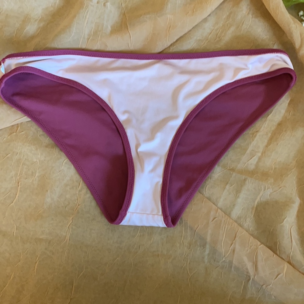Bathing suit - Picture 4 of 6